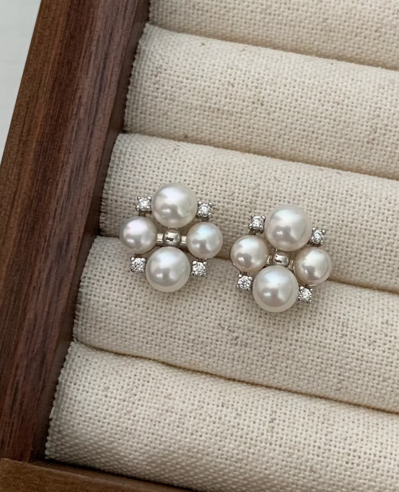 Four-Leaf Clover Genuine Freshwater Pearl Earrings in Sterling Silver