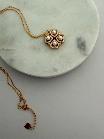 Freshwater Pearl Four Leaf Clover Necklace