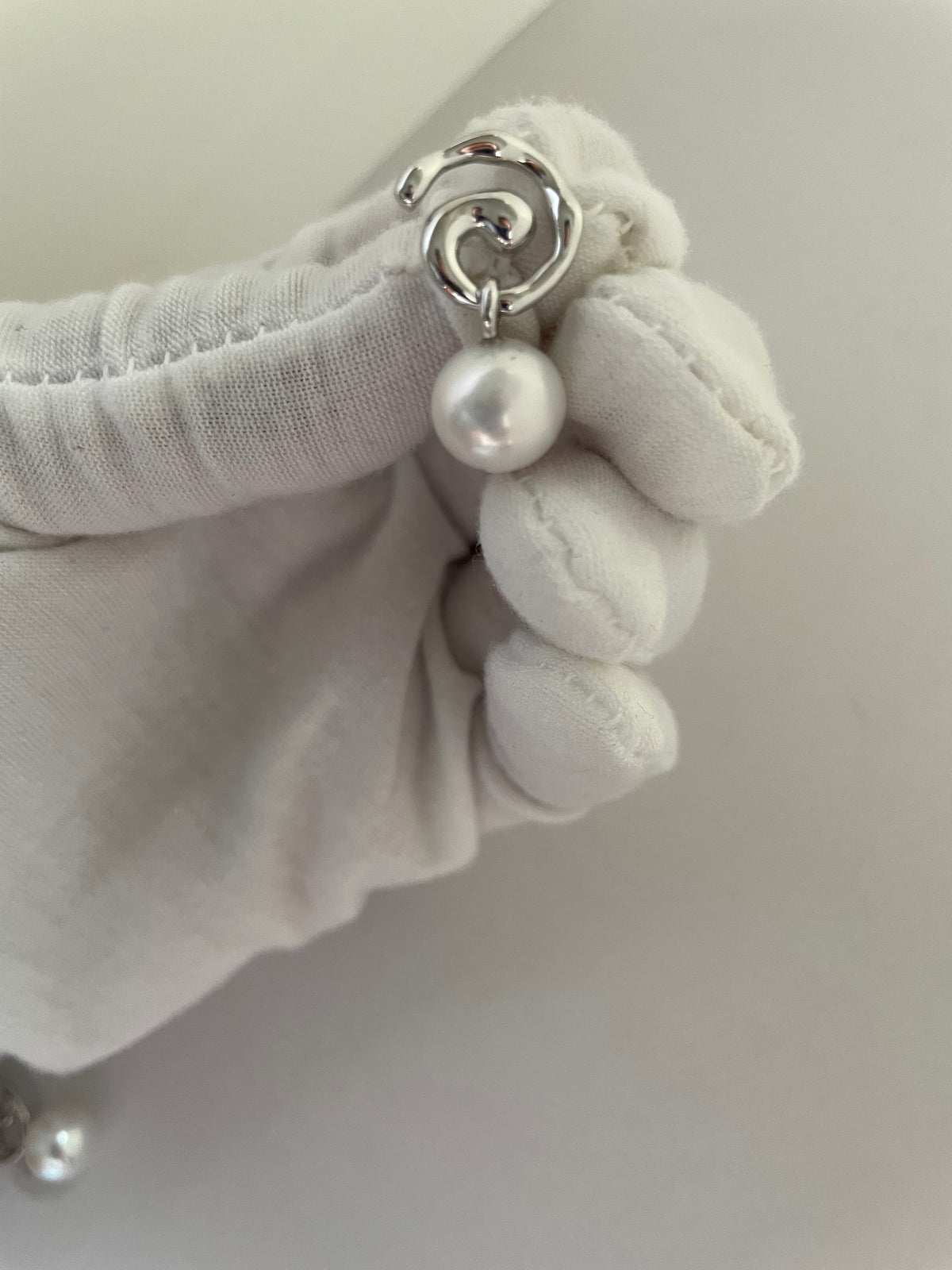 Swirl Elegance Pearl Earrings