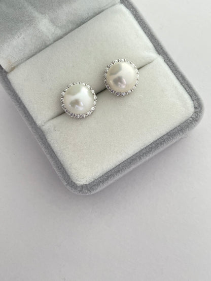 Summer Shimmer Earring Studs Strong Luster 9-10mm