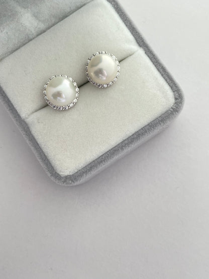 Summer Shimmer Earring Studs Strong Luster 9-10mm