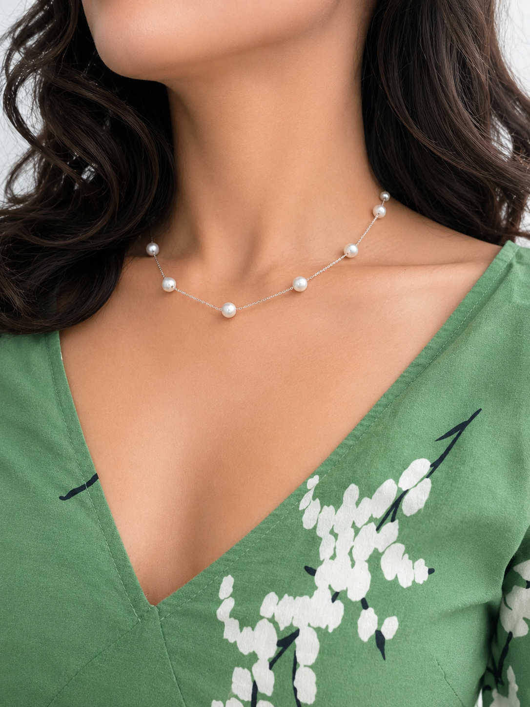 Freshwater Pearl Tincup Necklace in Sterling Silver