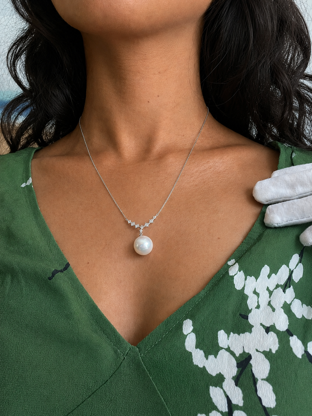 A Drop of Dew Lustrous Pink Tone Freshwater Pearl Necklace 12-13mm