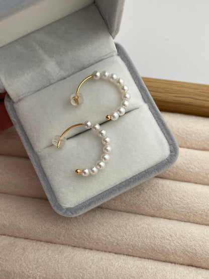 Class Hook Design 3-4mm Earring Studs