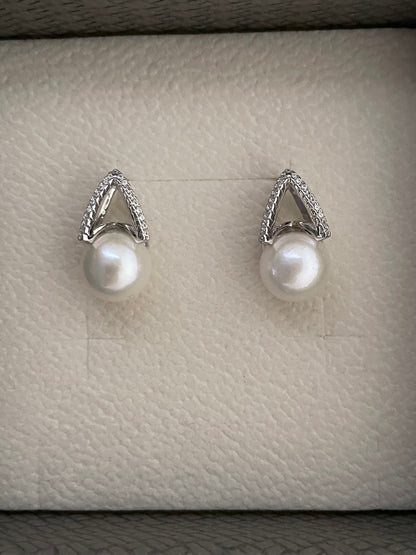 Freshwater Pearl Stud Earrings and Necklace |Teardrop Frame Design | Classic Gift for Her