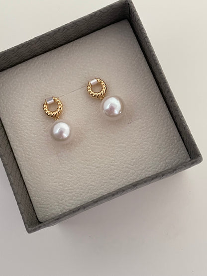 10-11mm Plated-Gold Soft Glow Ring Design Pearls with Strong Luster