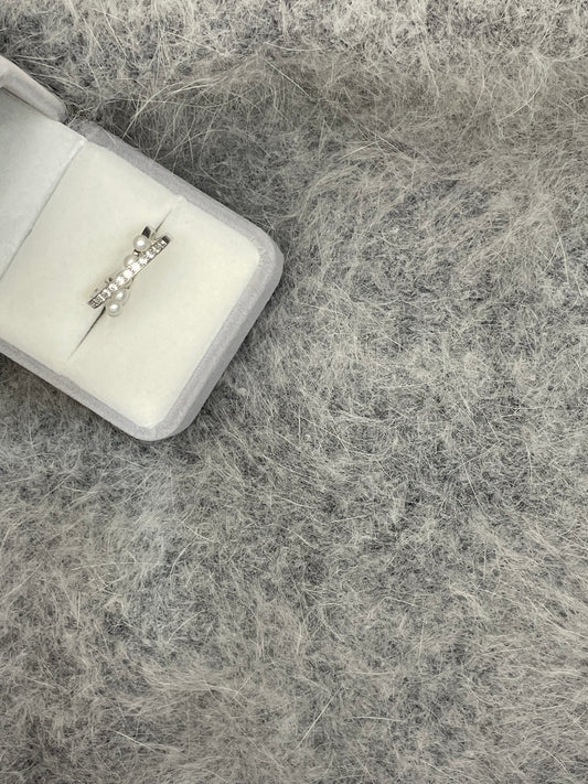 Bridge of Light Pearl Ring