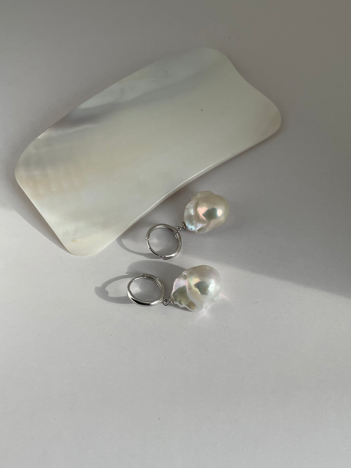 Top Shine 22mm Baroque Pearl Drop Earrings Sterling Silver Hoop