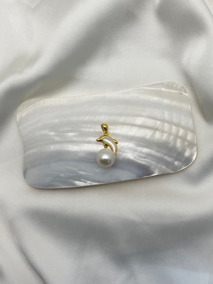 Dancing Dolphin Pearl Pendant Necklace in 925 Silver