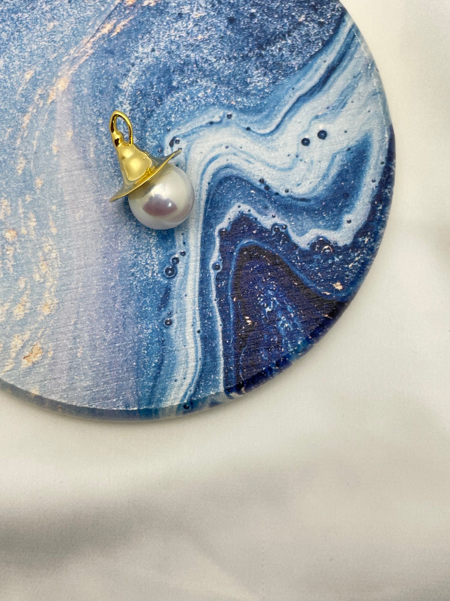 Moonlight Witch Pearl Pendant Necklace in 925 Silver