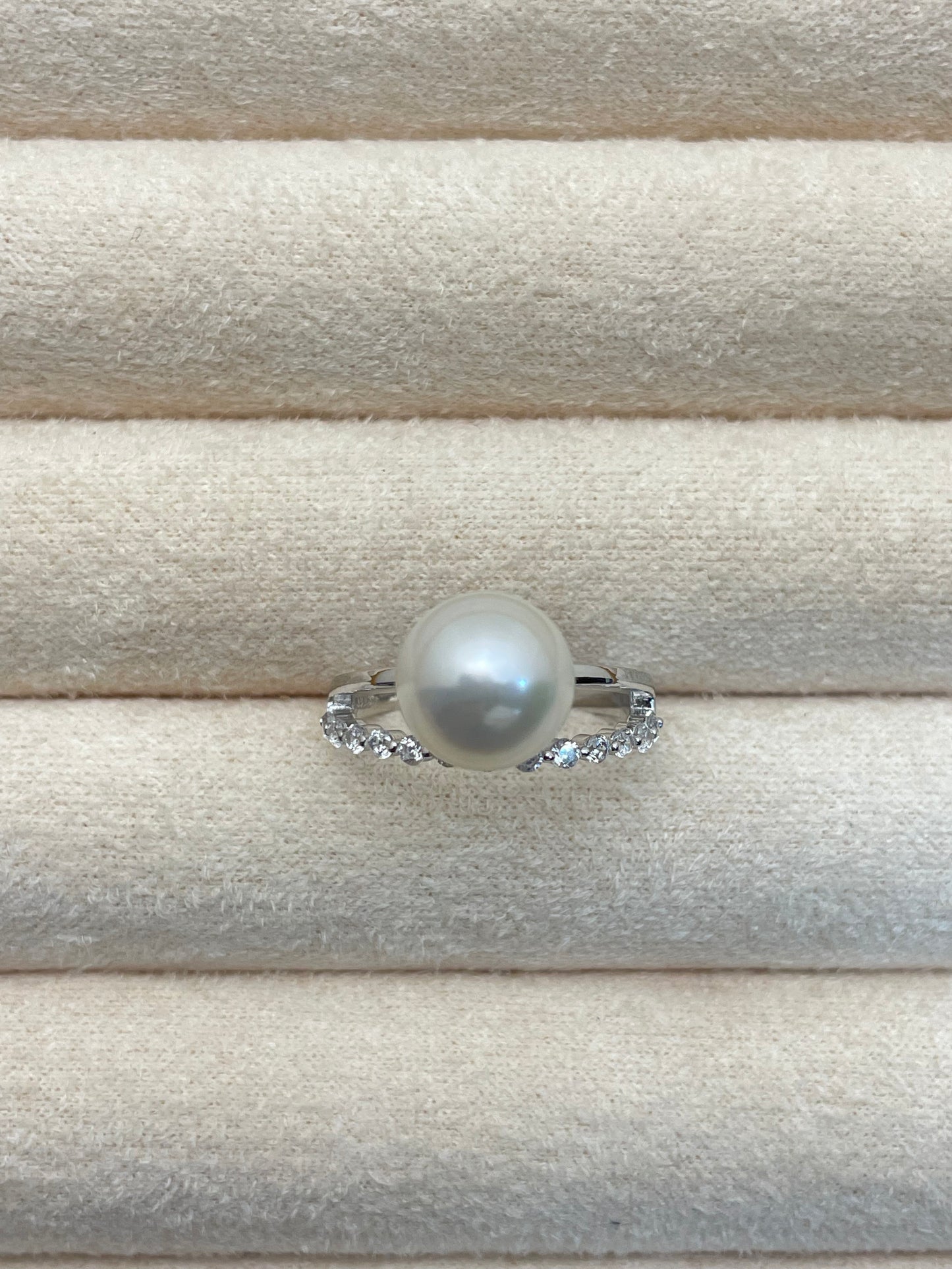 Radiant Crown Pearl Ring 10mm with Adjustable Ring