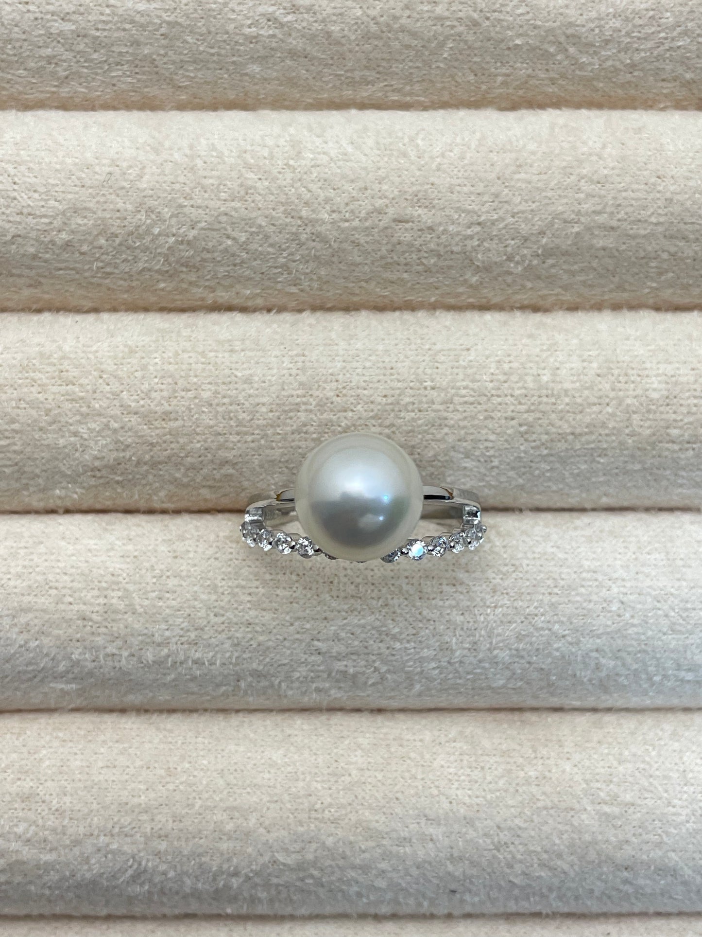 Radiant Crown Pearl Ring 10mm with Adjustable Ring