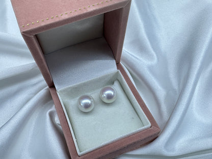 Great Luster Classic Cultured Freshwater Stud Earrings in 925 Silver