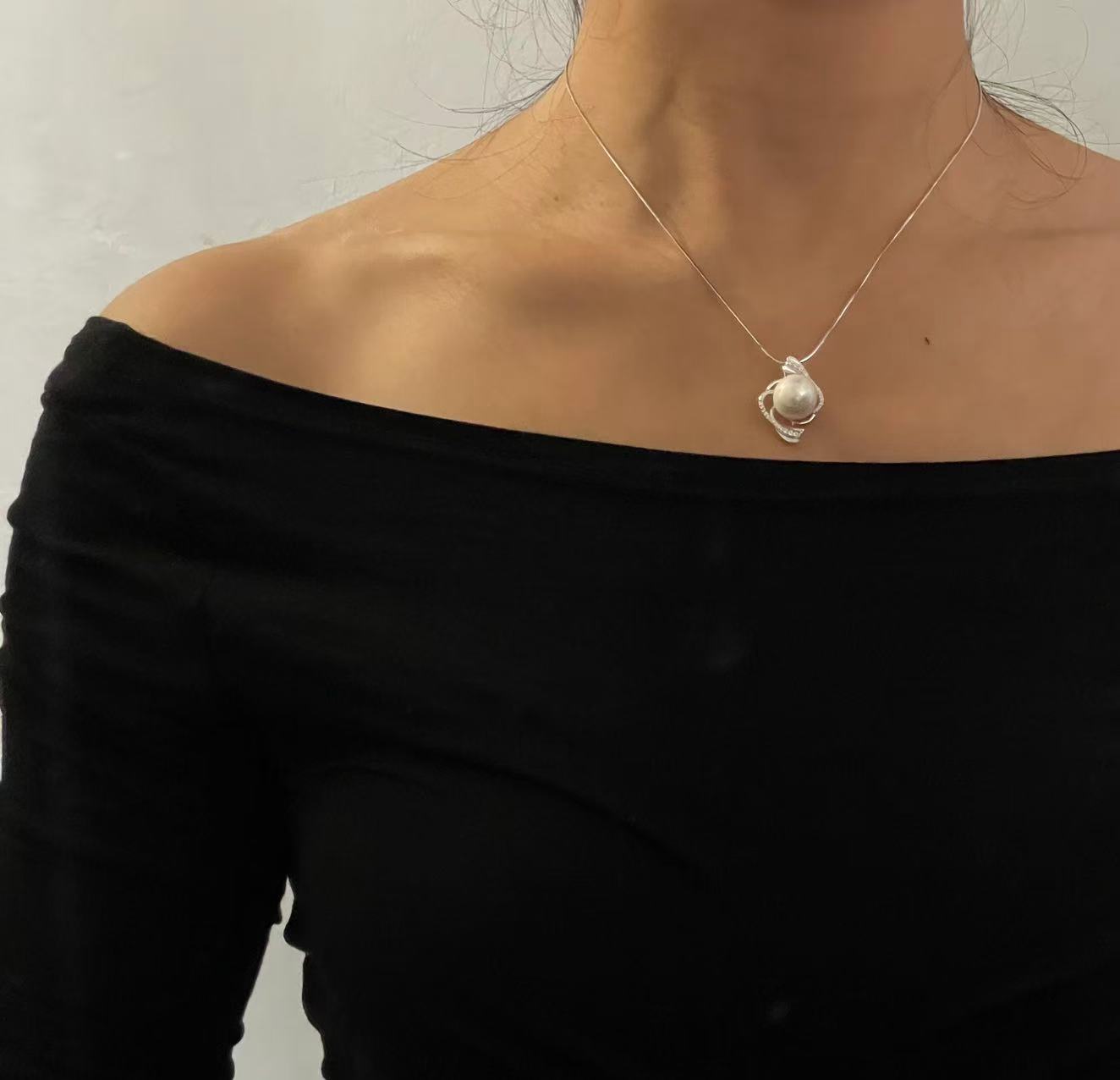 Pearl of the Rising Tide Pendant Necklace