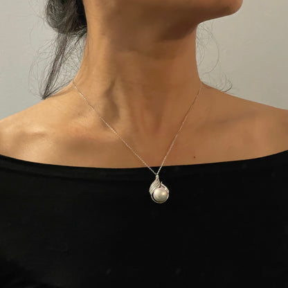 Dew on a Leaf Glowing Pearl Pendant