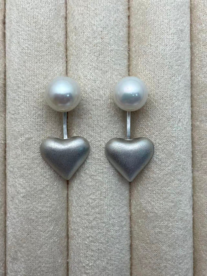 Heart Kisses Pearl Earrings