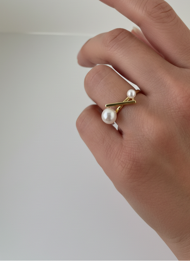Balance Beam Modern Minimalist Pearl Ring 3-4mm and 6-7mm Pearls
