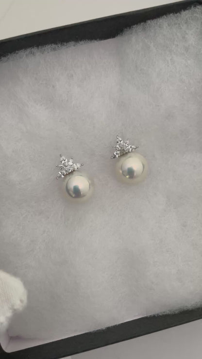 Pearls Beneath the Stars Earrings in 925 Silver