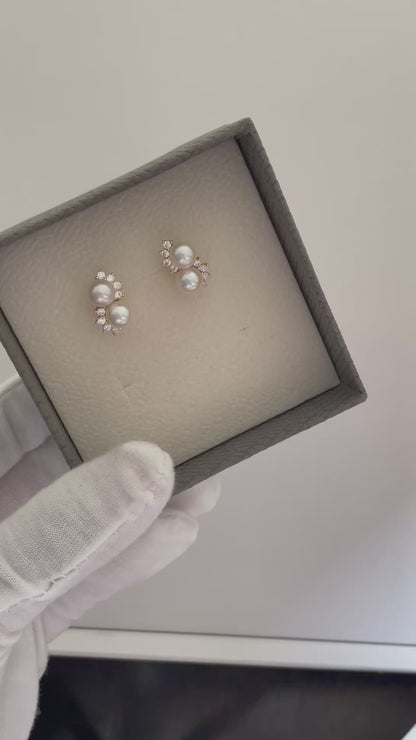 Romantic Wave Pearl Earrings