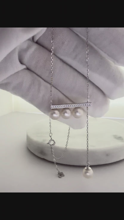Balance Beam Pearl Necklace