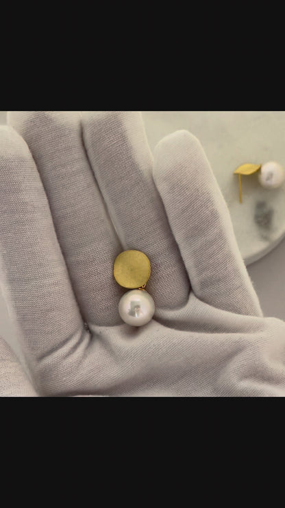 I Want to Be Golden Minimalist Matte Silver Pearl Earrings in 925 Silver